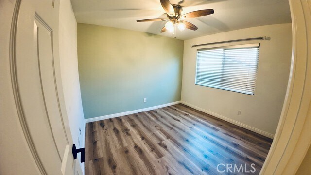 Building Photo - 1164 S Crofter Dr