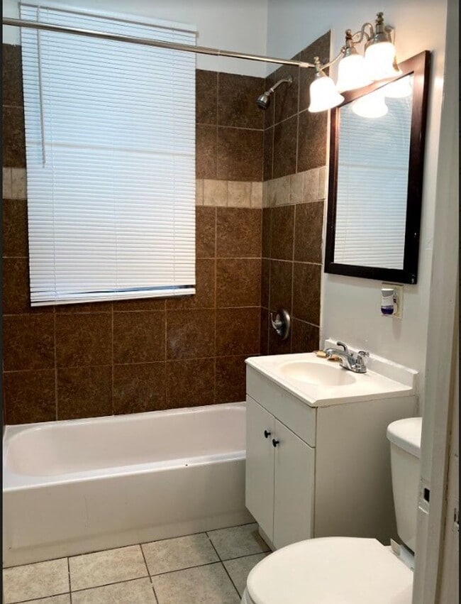 Foto del edificio - 9220 S Manistee Ave