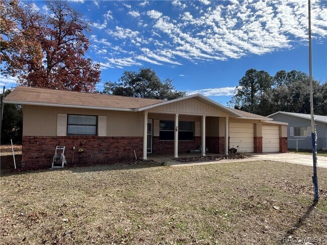 Building Photo - 521 S Harrison St