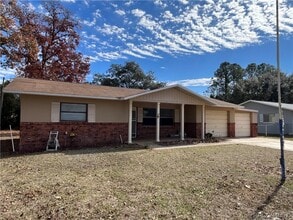 Building Photo - 521 S Harrison St