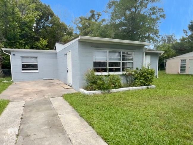 Building Photo - 1532 Mable Butler Ave