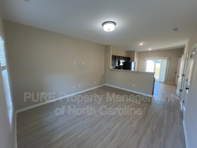 Building Photo - 503 Winston Way