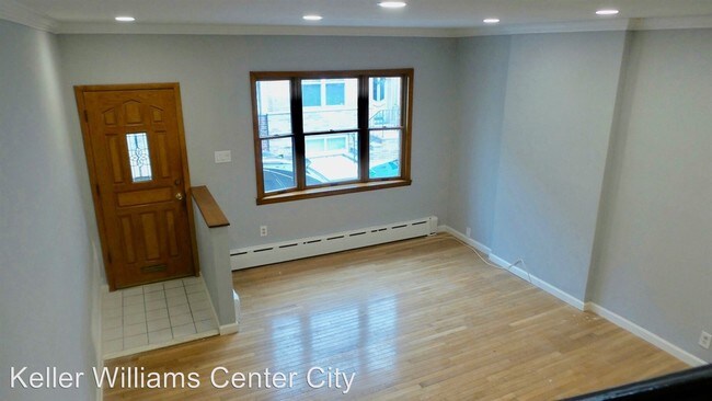 Foto del edificio - 3 br, 1.5 bath House - 2412 S Juniper St