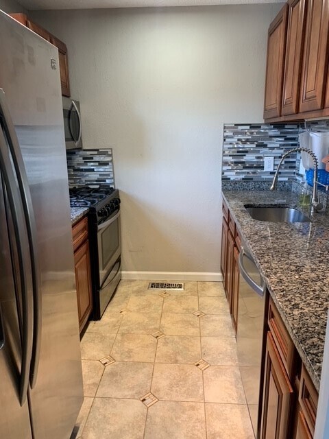 Foto del edificio - 10407 Corbeil Dr