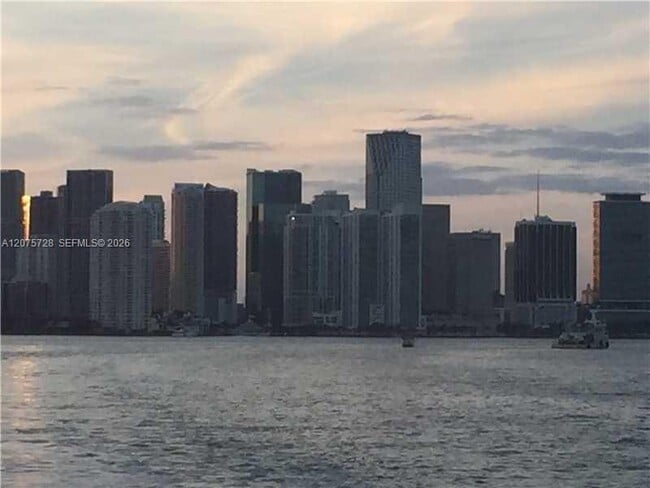 Building Photo - 50 Biscayne Blvd
