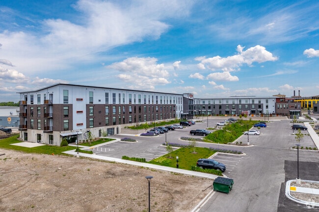 Building Photo - SoNa Lofts