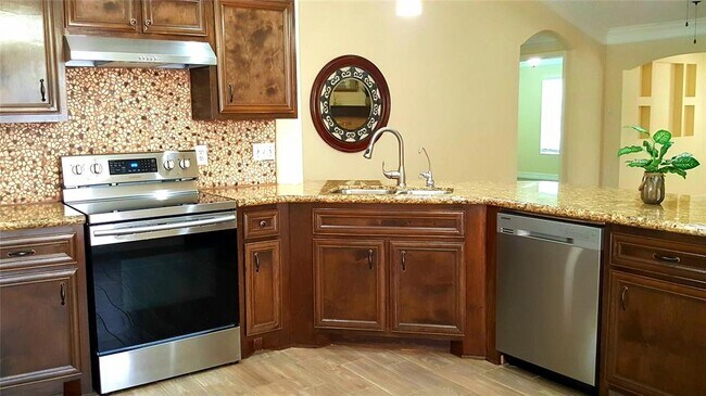 Building Photo - 4319 Regency Villa Dr