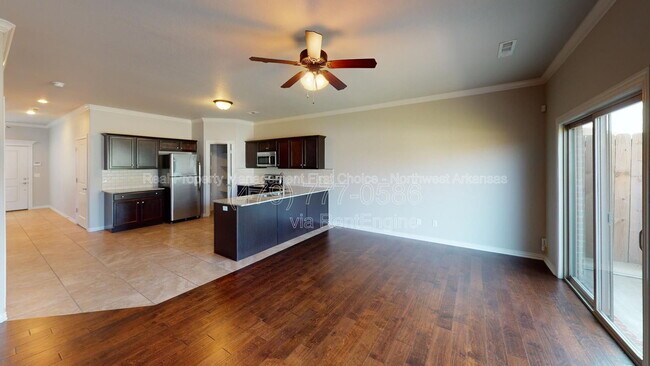 Foto del edificio - 2702 W Kilimanjaro Way