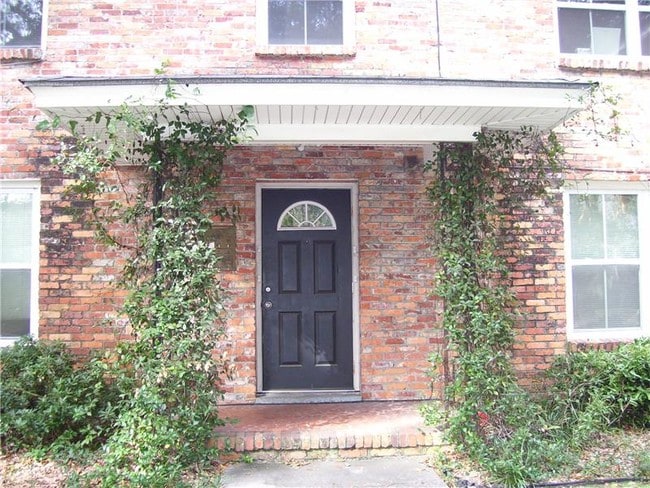 Building Photo - 3601 Bull St