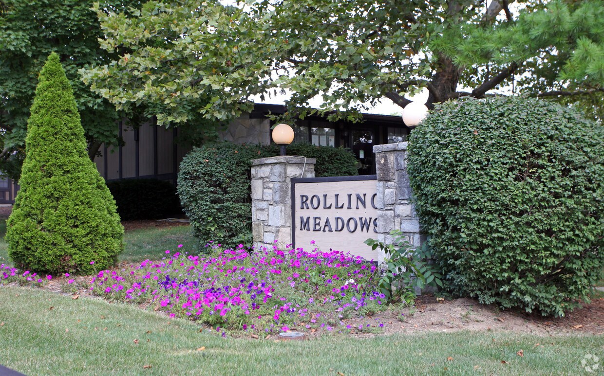 Rolling Meadows Apartments Apartments in Delaware, OH