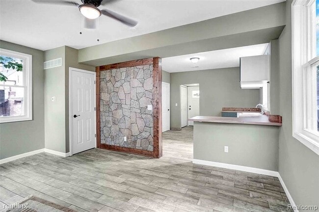 Building Photo - 1 br, 1 bath House - 9310 Dubois St