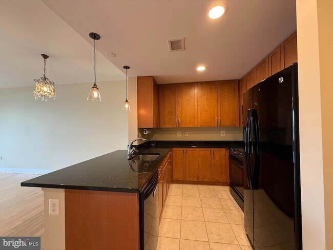 Building Photo - 4101 Albemarle St NW
