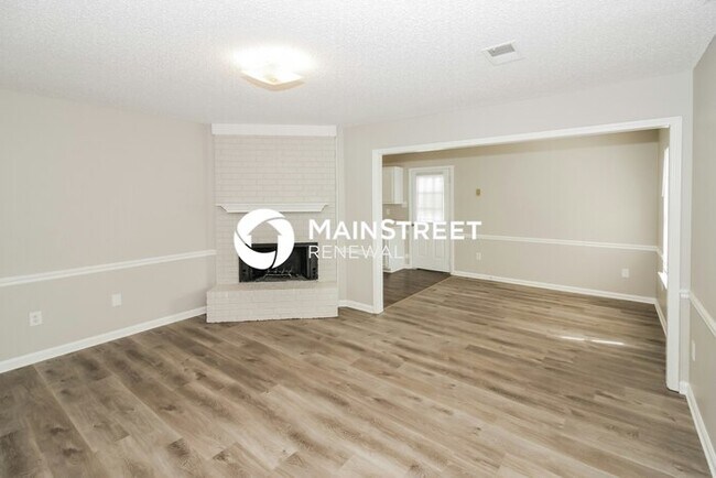Foto del edificio - 3 Bedroom Pet-Friendly Home in Memphis, TN with Main Street Renewal