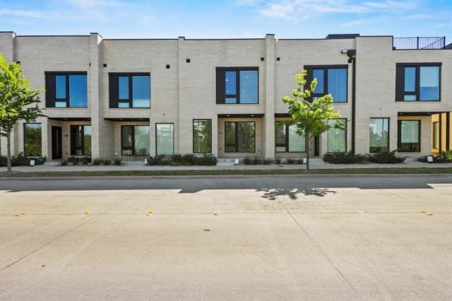 Building Photo - 3440 Red Moon Wy