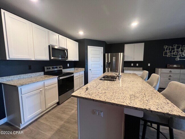 Foto del edificio - 255 Ryder Ln