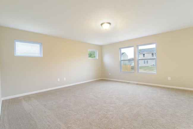 Building Photo - 3586 Fernwood Ln