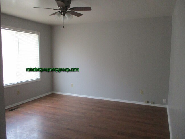 Foto del edificio - New Listing in Fort Wayne