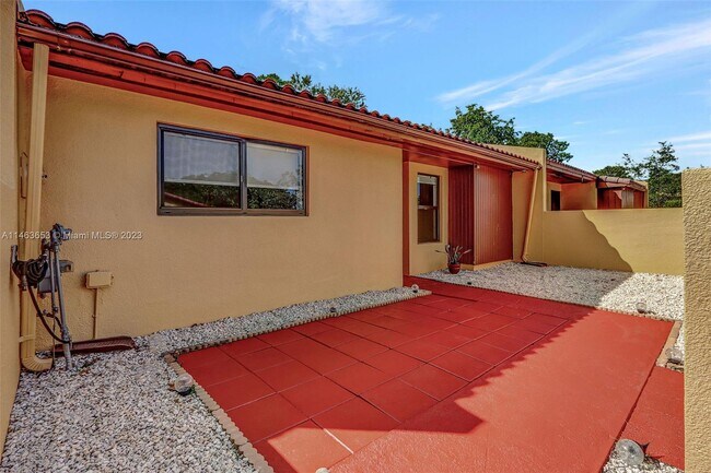 Building Photo - 14732 SW 87th Terrace