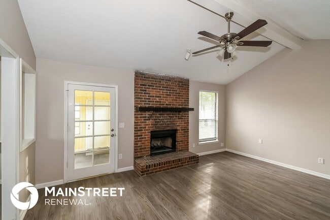 Building Photo - 13093 Silver Oak Dr