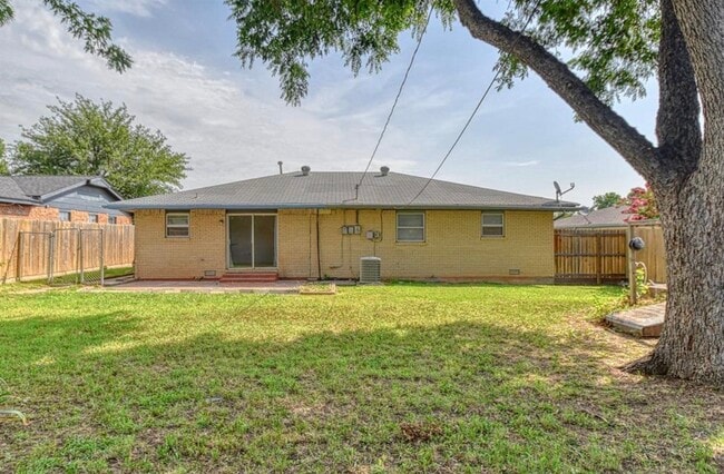 Foto del edificio - 314 NW Compass Dr