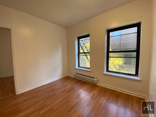 Building Photo - 40 MULBERRY STREET