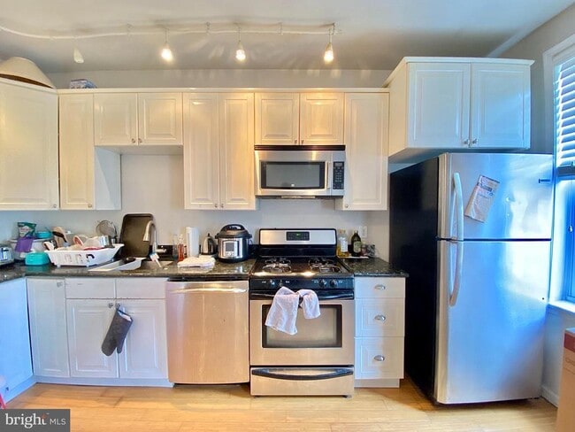 Building Photo - 1934 N 7th St