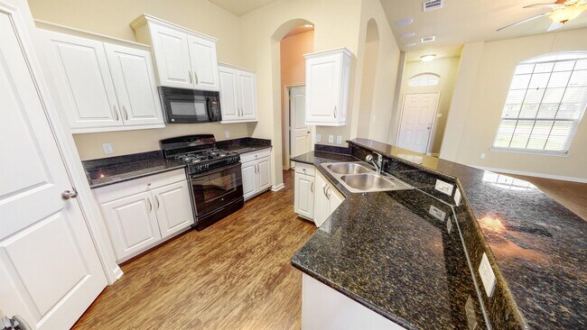 Building Photo - 3903 White Oak Meadow Ct