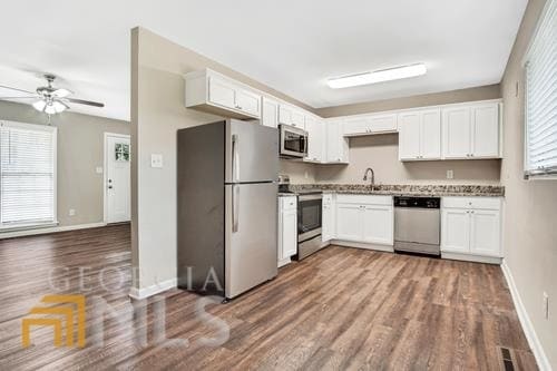 Building Photo - 1380 Colony Hill Ct
