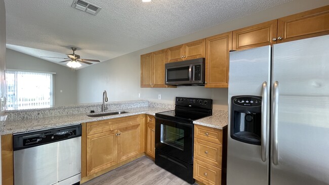 Photo - 2544 Woodgate Blvd Townhome