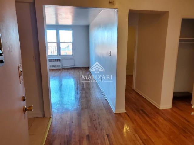 Foto principal - 0 bedroom in Rego Park NY 11374