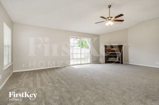 Foto del edificio - 12621 Ashmore Green Dr