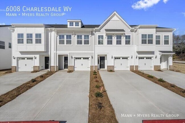 Foto del edificio - 6008 Charlesdale Wy