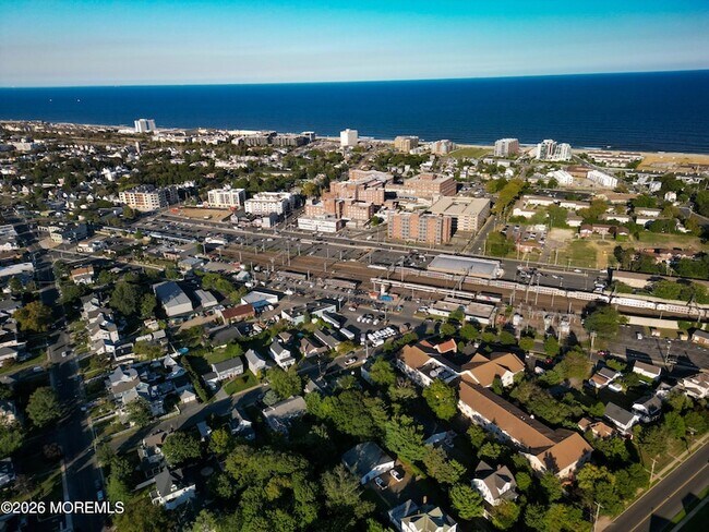 Foto del edificio - 364 Westwood Ave