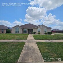 Building Photo - 4410 Hank Dr