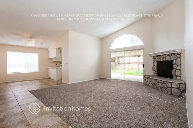 Building Photo - 35548 Penrose Ln
