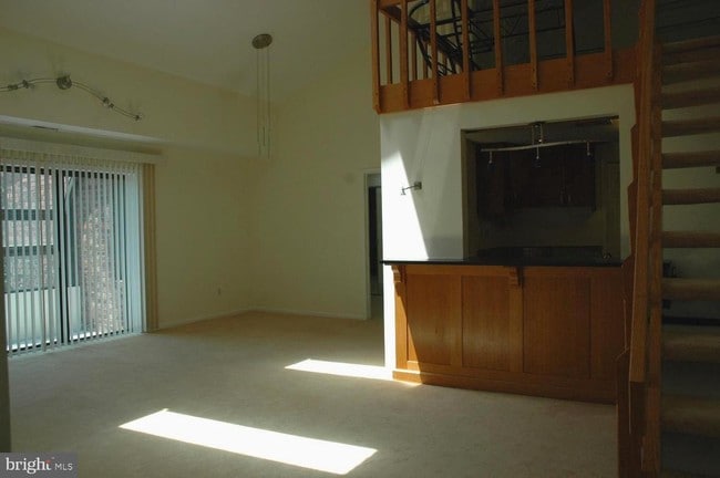 Building Photo - 409 Mountainview Dr