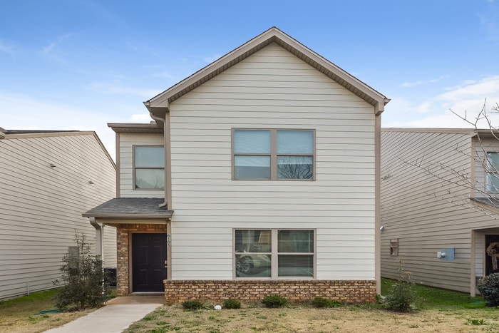 Foto principal - 6105 Ruth St SW