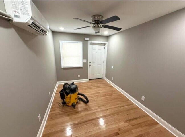 Foto del edificio - 402 Gunn St