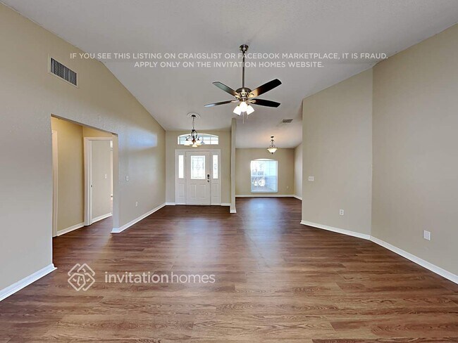 Foto del edificio - 7618 Habersham Dr