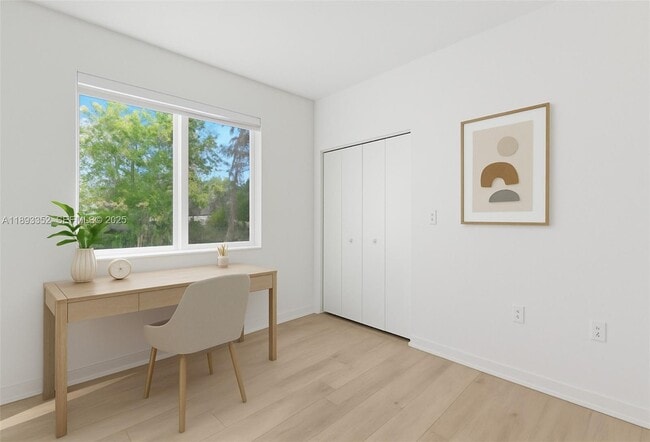 Building Photo - 170 NW 158th St