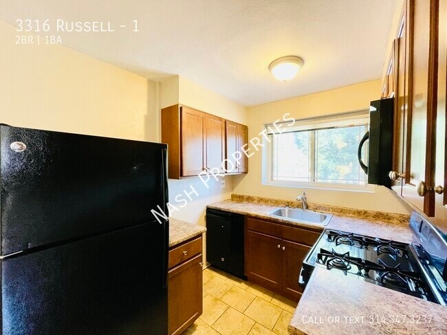 Foto del edificio - 3316 Russell-1