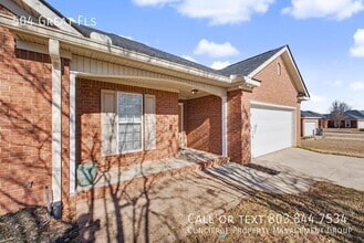 Building Photo - 504 Great Falls