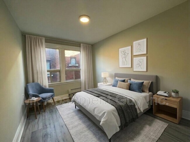 Photo du bâtiment - 821 Main St E