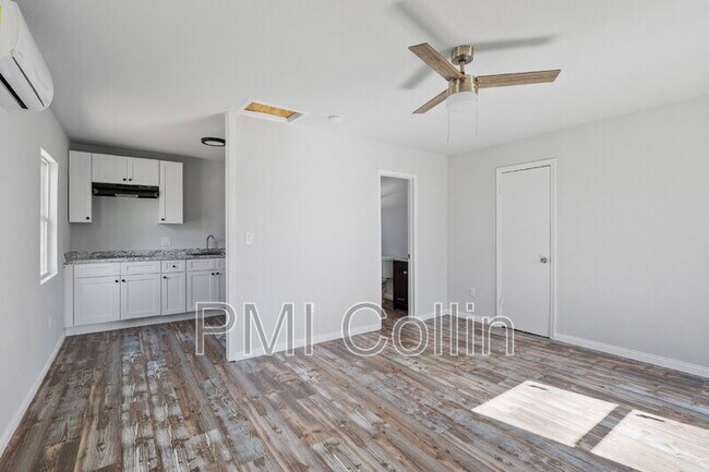 Building Photo - 1434 S Rusk St