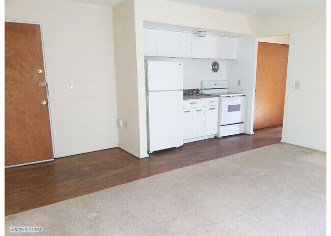 Foto del edificio - 922-926 Ludlow Avenue