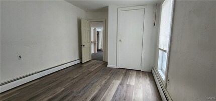 Building Photo - 113 W Seneca St