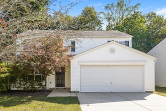 Building Photo - 5001 Satinwood Dr