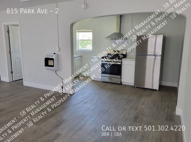 Building Photo - Studio Apartment
