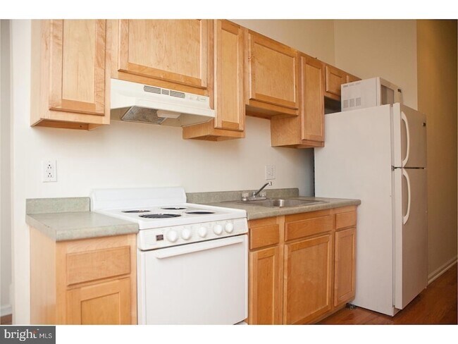 Foto del edificio - 1531 Poplar St