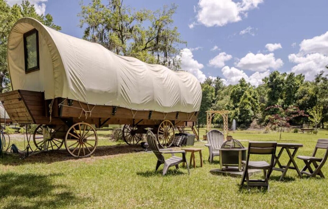 Foto principal - 1208 County Rd 315